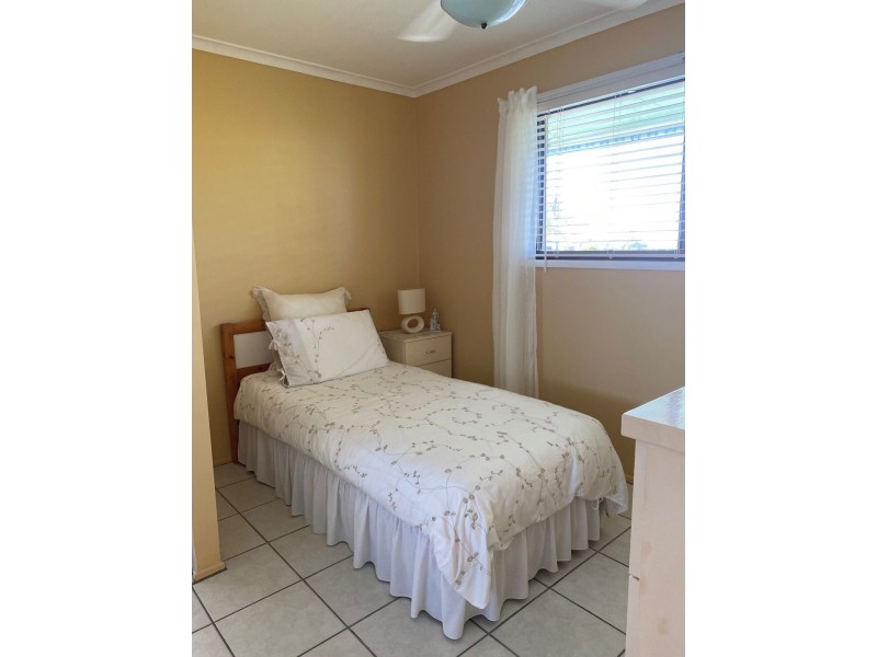 27 Gold Street, Grasstree Beach QLD 4740