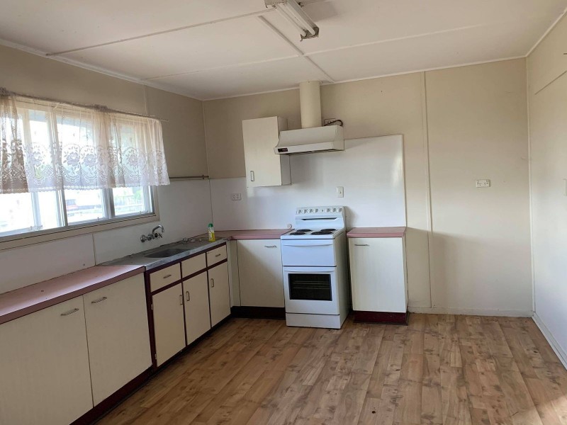 31 Suttor Street, Nebo QLD 4742