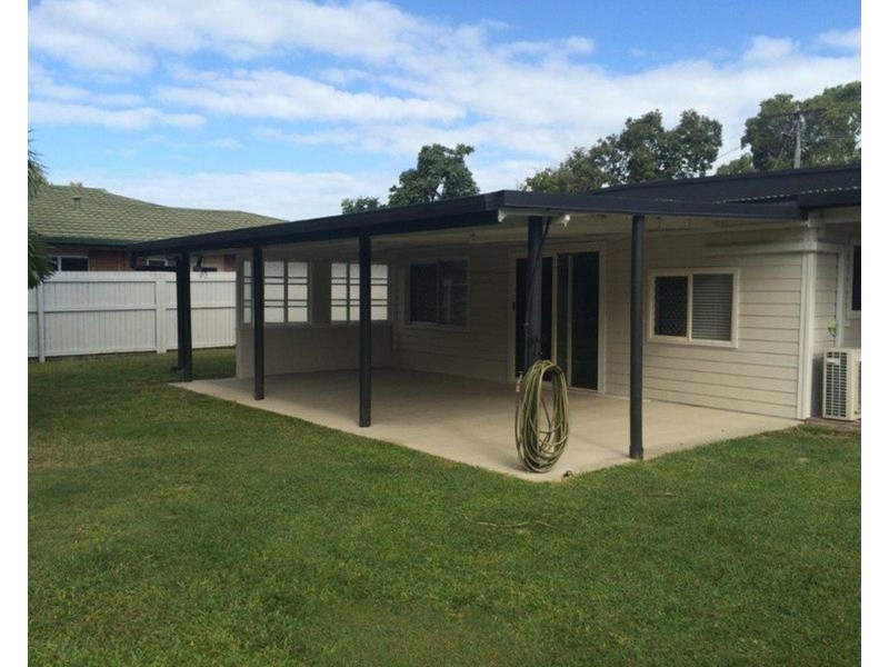 9 Brampton Avenue, Bucasia QLD 4750