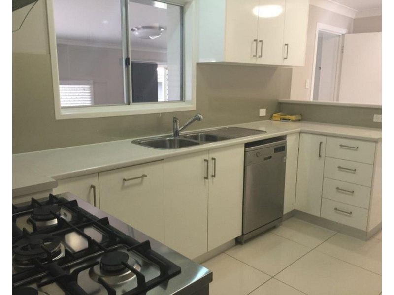 9 Brampton Avenue, Bucasia QLD 4750