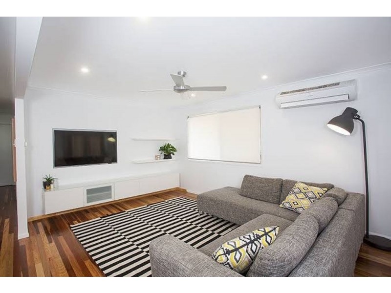 11 Parker Street, South Mackay QLD 4740