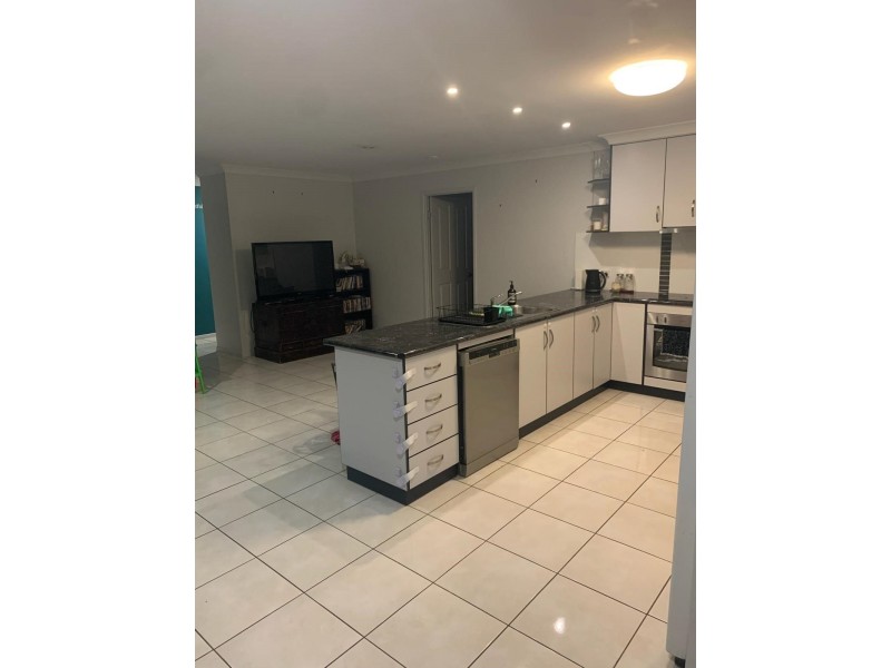 6 Ruddell Close, Marian QLD 4753