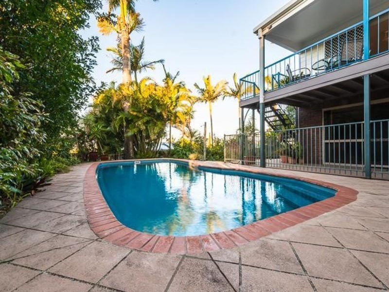 16 Pioneer Street, Mount Pleasant QLD 4740