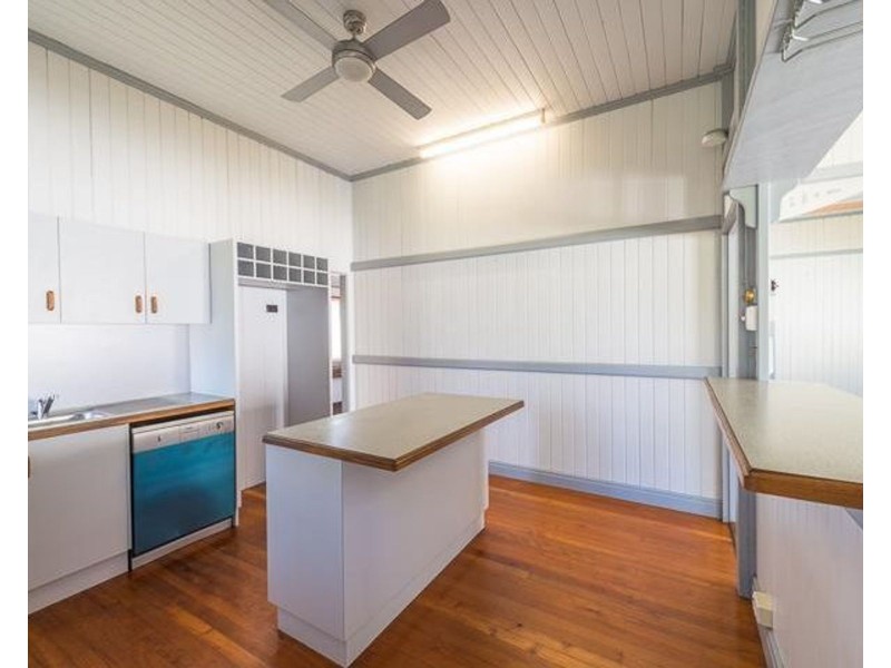 74 Wellington Street, Mackay QLD 4740