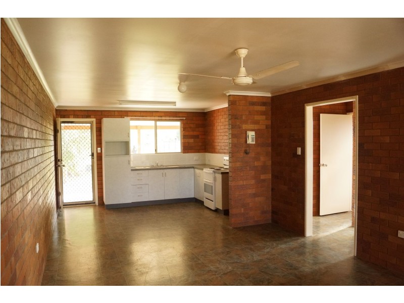 18 Fremont Avenue, Sarina QLD 4737