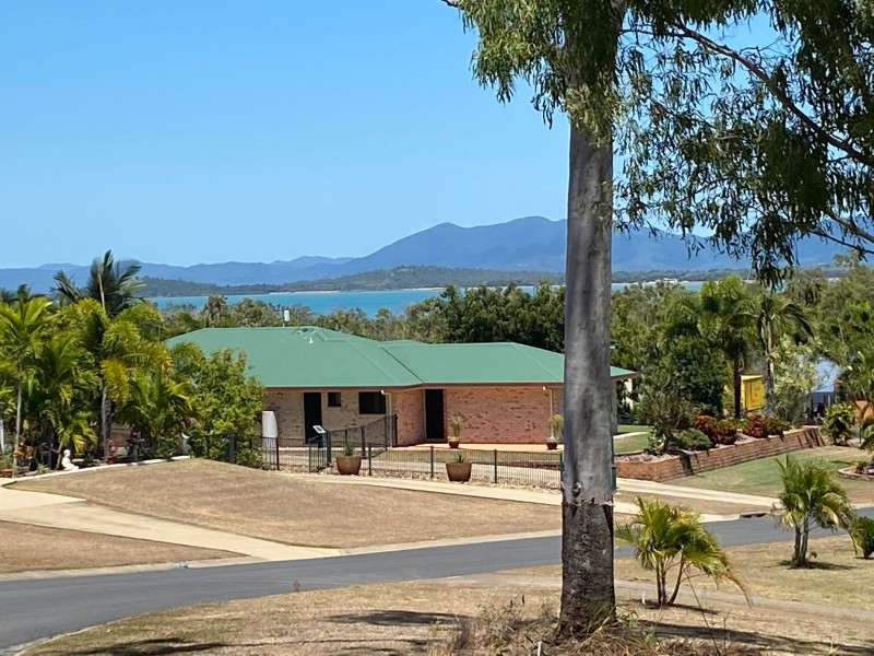 15 Fleetwood Court, Freshwater Point QLD 4737