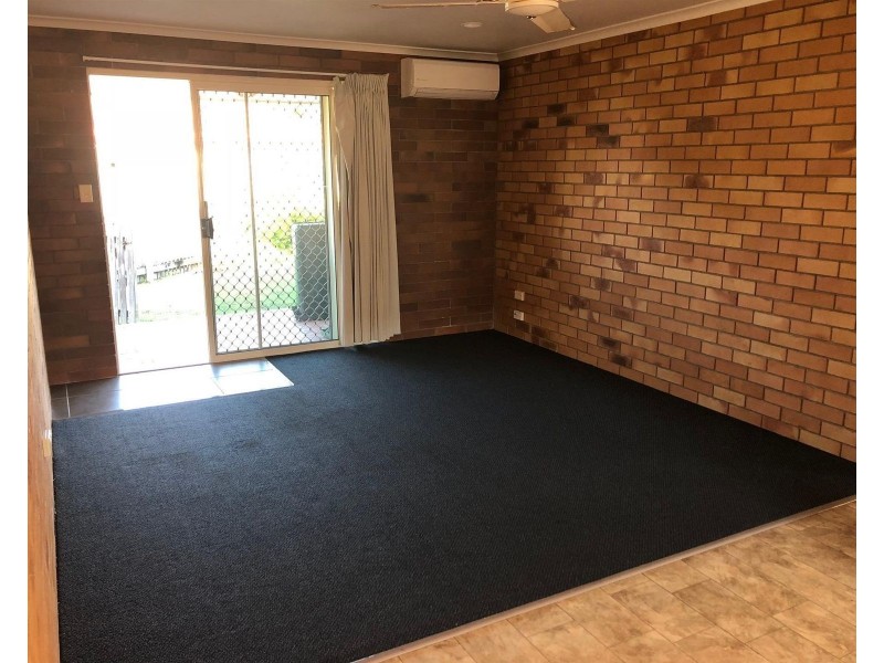 4/61 Oak Street, Andergrove QLD 4740