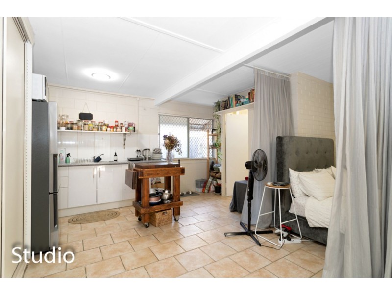 37 Edmonds Street, Bucasia QLD 4750