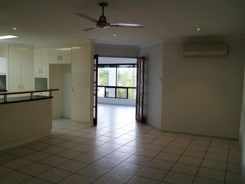 51 Cinnamon Drive, Glenella QLD 4740