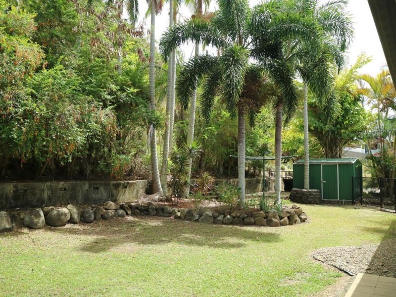 51 Cinnamon Drive, Glenella QLD 4740
