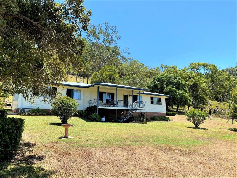 105 Garrett Road, Sarina QLD 4737