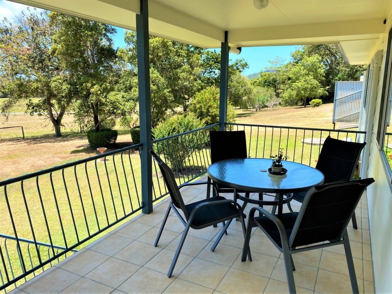 105 Garrett Road, Sarina QLD 4737