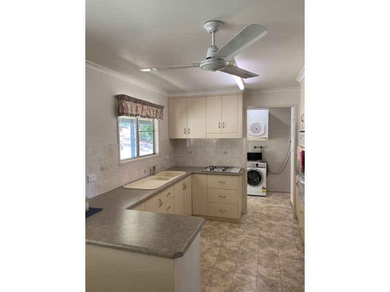 105 Garrett Road, Sarina QLD 4737