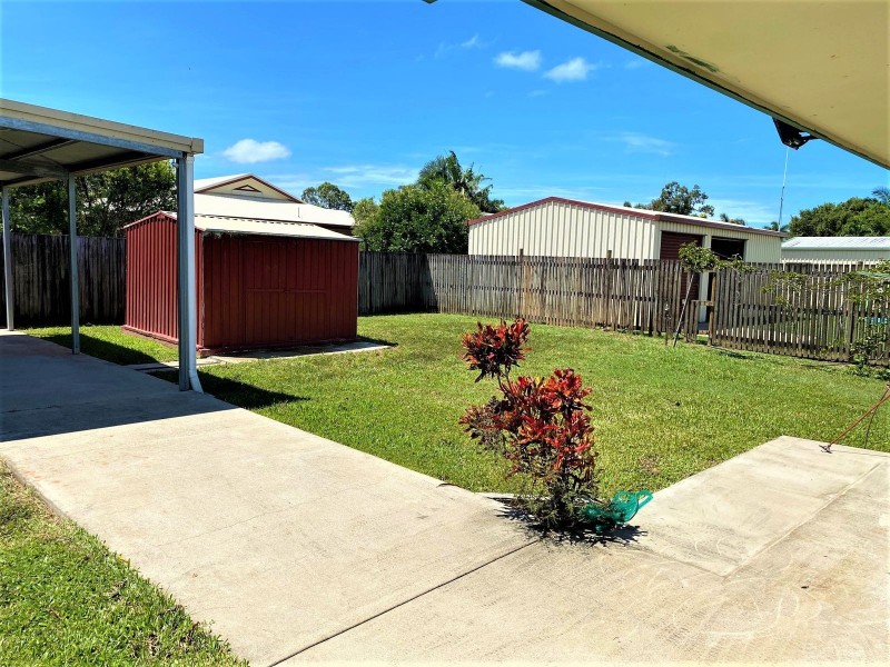 15 Michael Avenue, Sarina QLD 4737