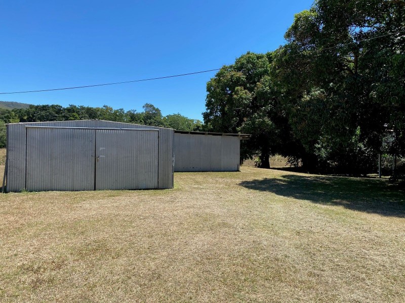 12 Carmila West Road, Carmila QLD 4739