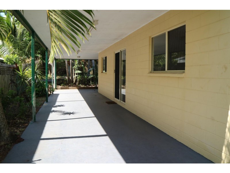 21 Gladstone Street, Eimeo QLD 4740