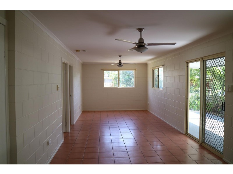 21 Gladstone Street, Eimeo QLD 4740