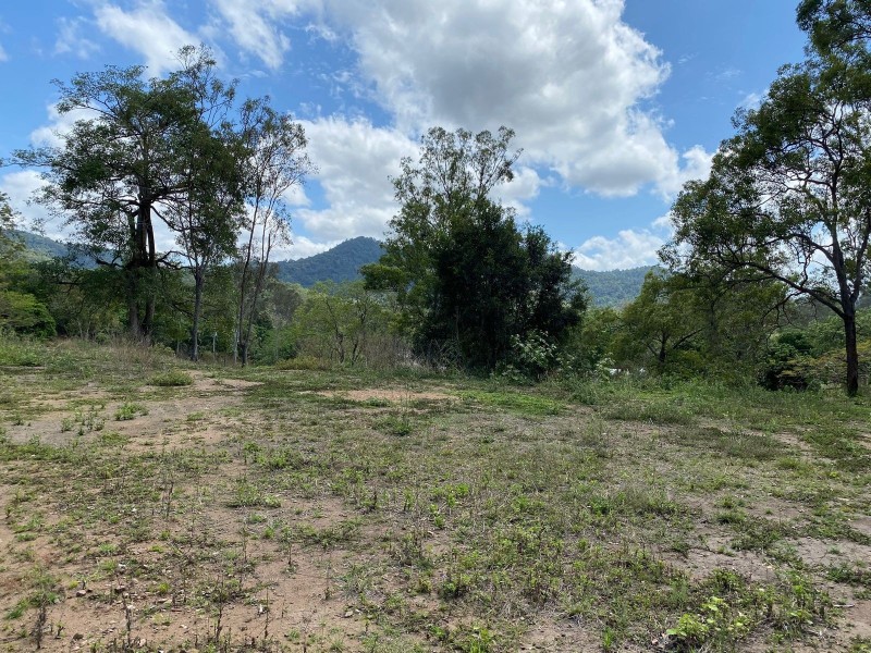 31 German Road, Sarina QLD 4737