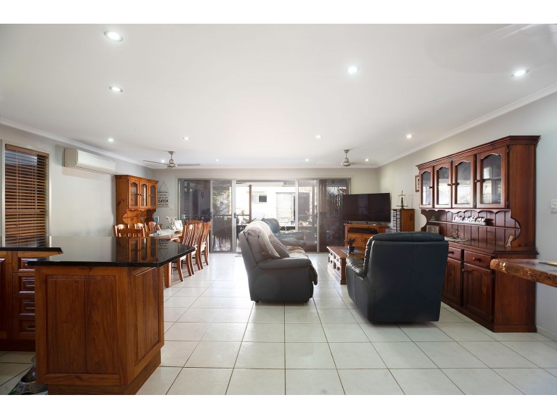 26 Murphy Street, Seaforth QLD 4741
