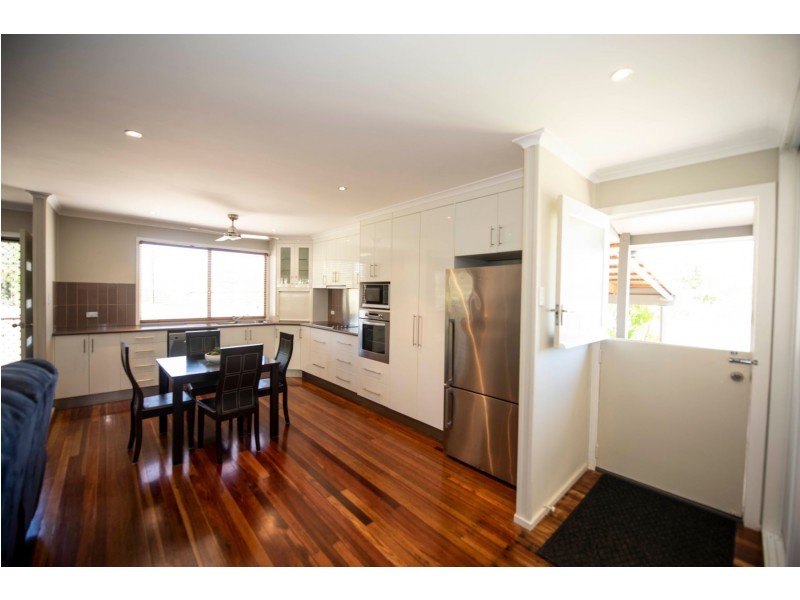 21 Oxford Street, Nebo QLD 4742