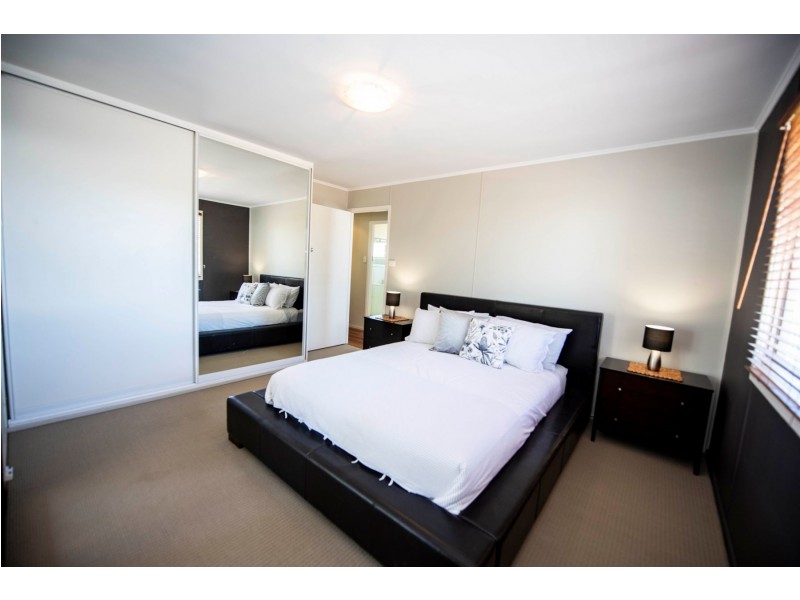 21 Oxford Street, Nebo QLD 4742