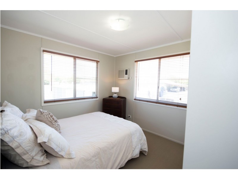 21 Oxford Street, Nebo QLD 4742