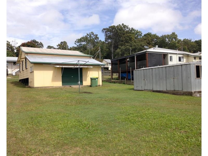 12 Langdon Street, Sarina QLD 4737