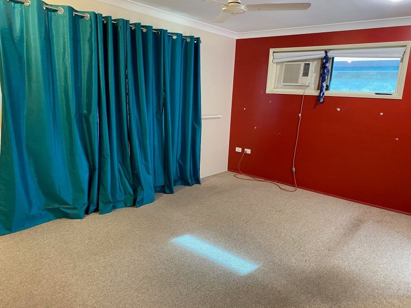 8 Hans Christian Street, Sarina QLD 4737
