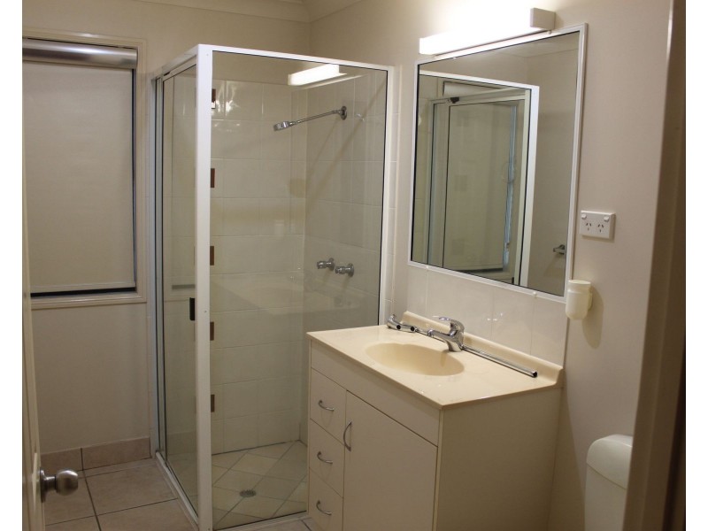 6/5 East Street, Sarina QLD 4737