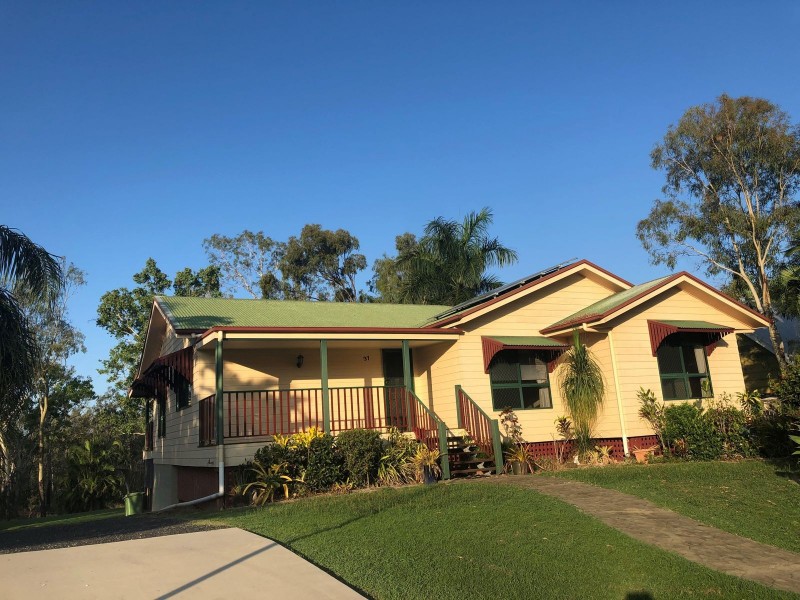37 Johnson Avenue, Seaforth QLD 4741