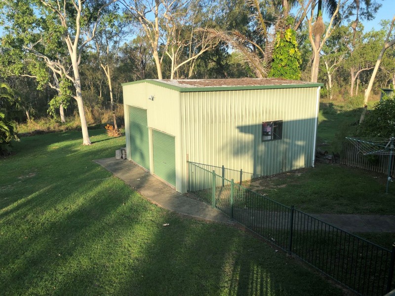 37 Johnson Avenue, Seaforth QLD 4741
