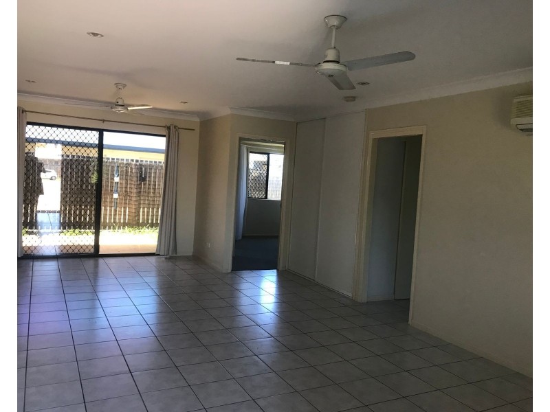 4/15 Perkins Street, North Mackay QLD 4740