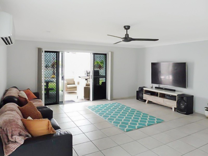 16 Helmsman Drive, Bucasia QLD 4750