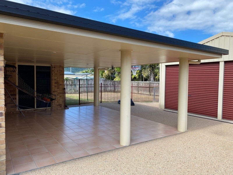 5 Brownsey Court, Sarina QLD 4737