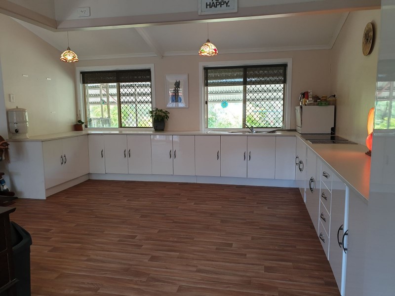 547 Middle Creek Road, Sarina QLD 4737