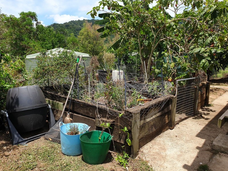 547 Middle Creek Road, Sarina QLD 4737