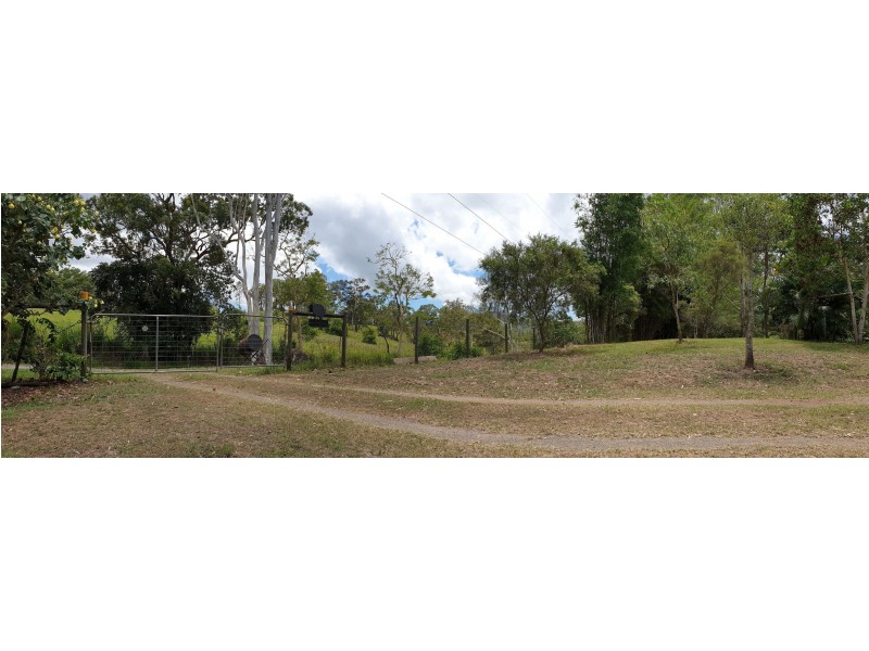 547 Middle Creek Road, Sarina QLD 4737