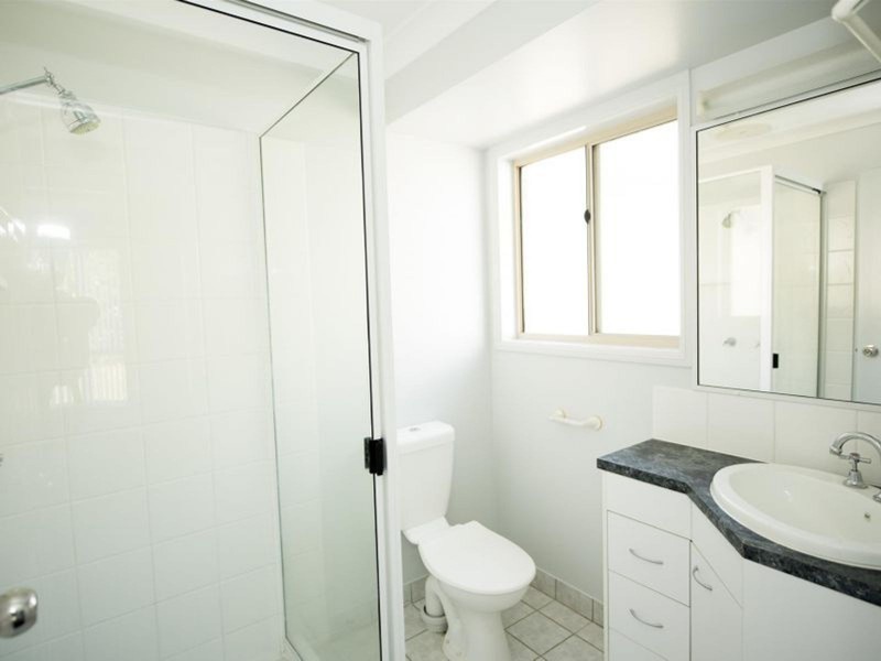 44 Adair Court, Rural View QLD 4740