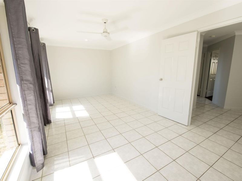 44 Adair Court, Rural View QLD 4740