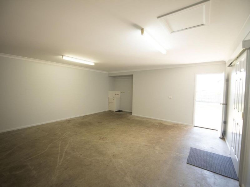 44 Adair Court, Rural View QLD 4740