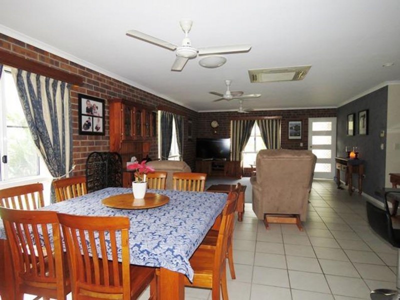 11 Rankin Court, Armstrong Beach QLD 4737