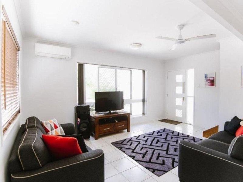 4/58 Waverley Street, Bucasia QLD 4750