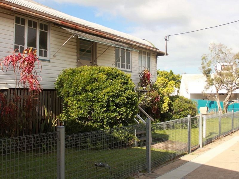 10 Central Street, Sarina QLD 4737