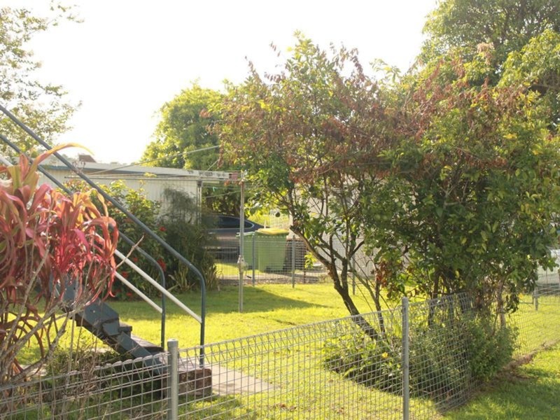 10 Central Street, Sarina QLD 4737