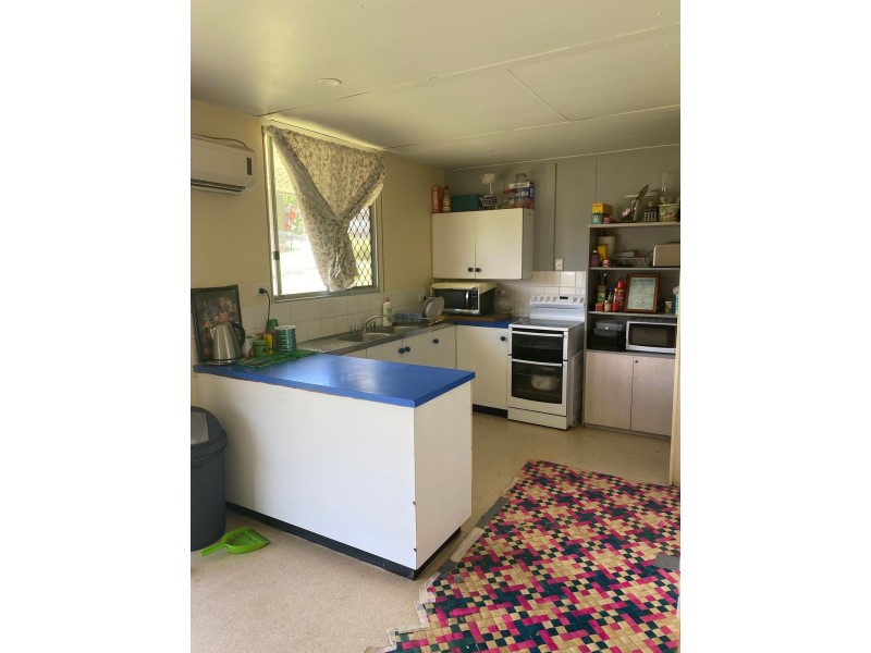 80 Range Road, Sarina QLD 4737