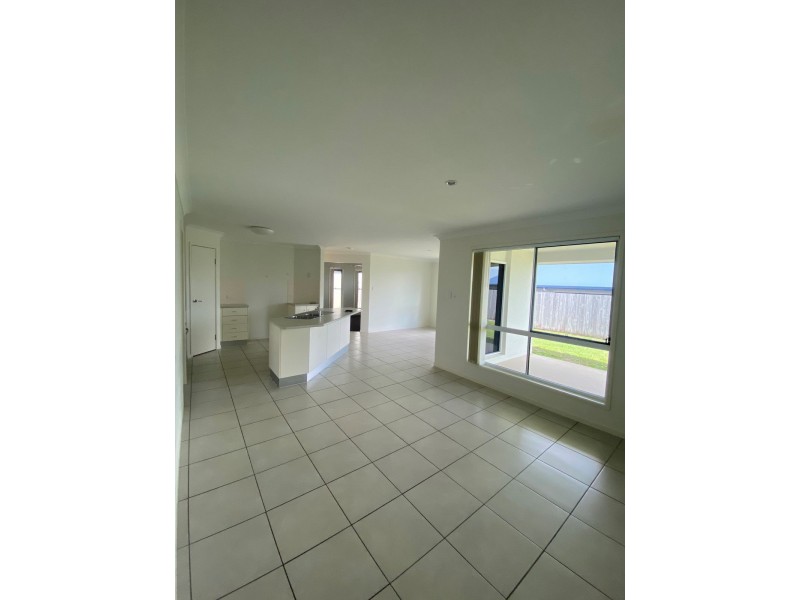 41 Montgomery Street, Rural View QLD 4740