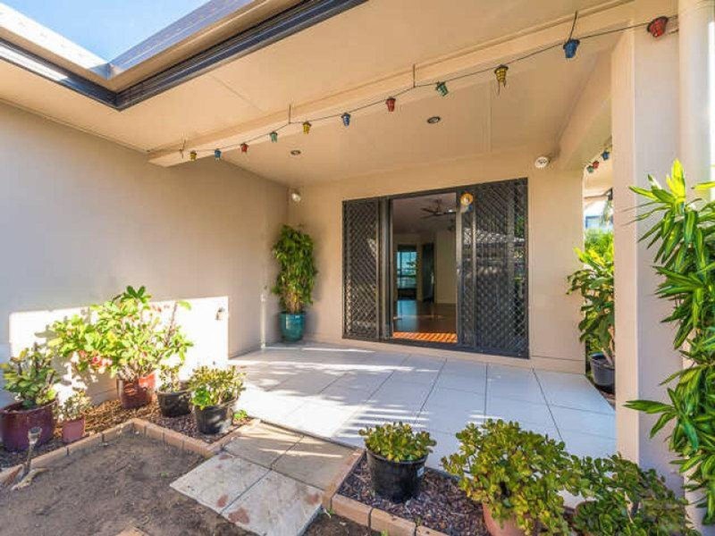 4 Mary Street, West Mackay QLD 4740