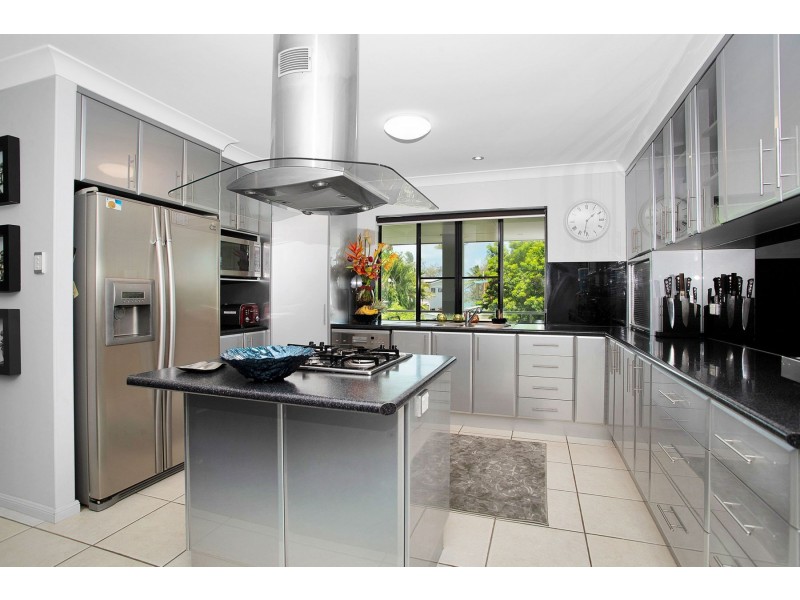 23 Zelma Street, Grasstree Beach QLD 4740