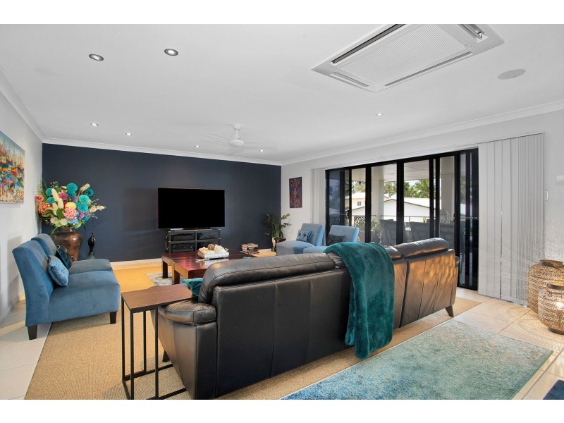 23 Zelma Street, Grasstree Beach QLD 4740