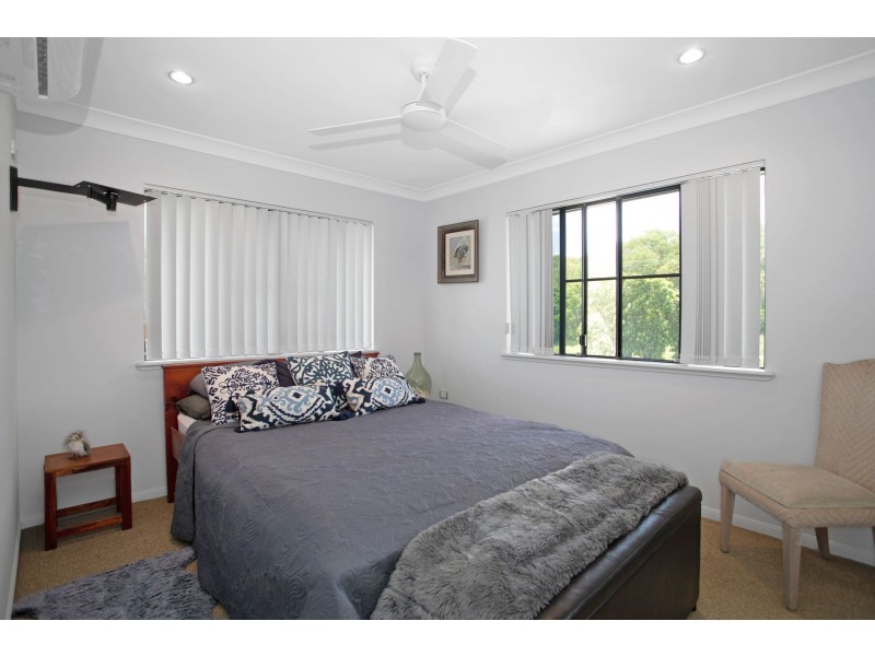 23 Zelma Street, Grasstree Beach QLD 4740